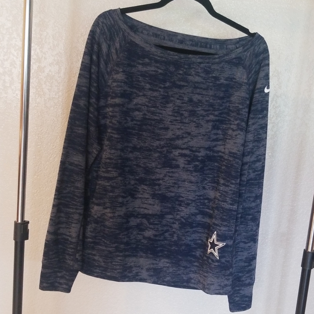 Women's sweater